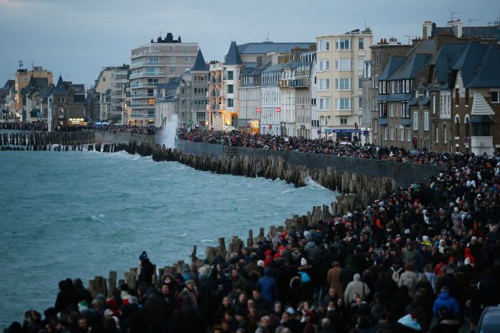 Thousands have gathered in France to stand as a witness to the Tide of the Century