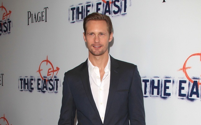 Alexander Skarsgard considers Ryan Kwanten a “surprisingly good” kisser